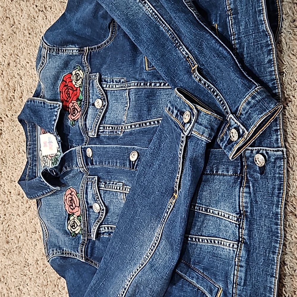 LuLaRoe denim jacket Harvey medium roses!